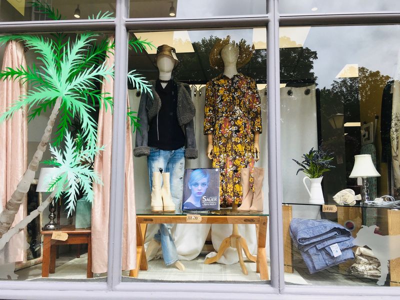 Poole shop